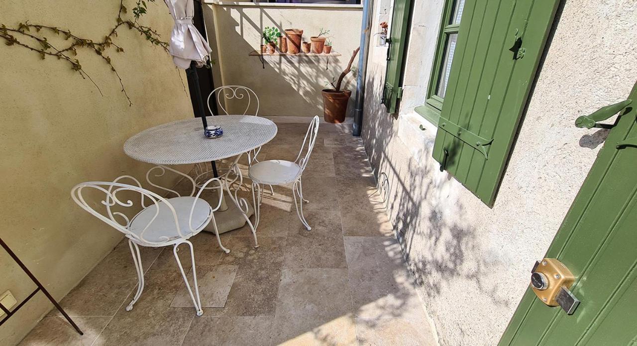 Le Jardinet De Rosa Maison De Village Eygalières المظهر الخارجي الصورة