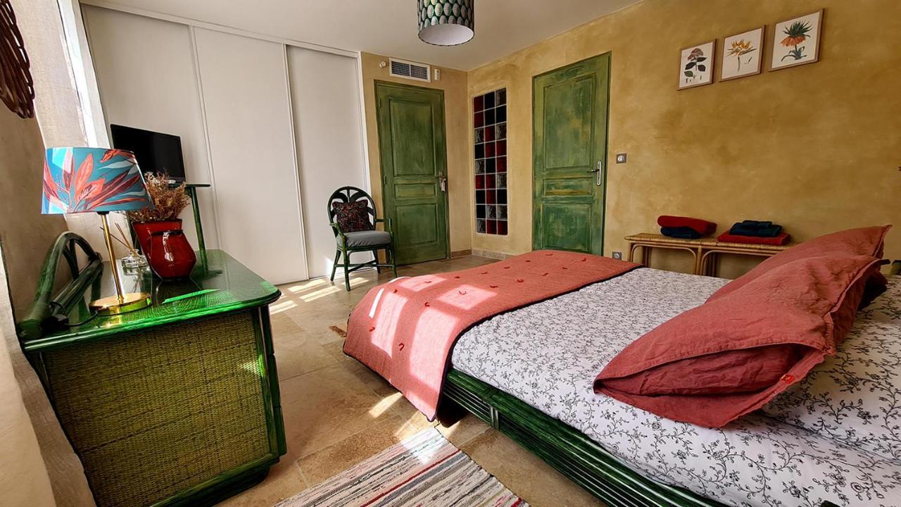 Le Jardinet De Rosa Maison De Village Eygalières المظهر الخارجي الصورة